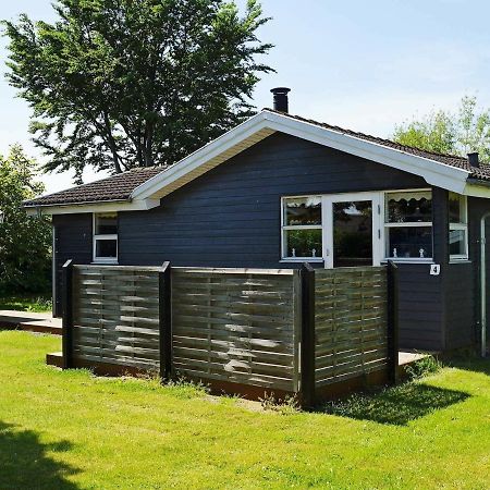 8 Person Holiday Home In Hesselager Extérieur photo